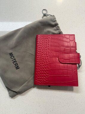 Moterm A6 Croc-Embossed Leather Planner Cover With Snap Closure In Red Includes